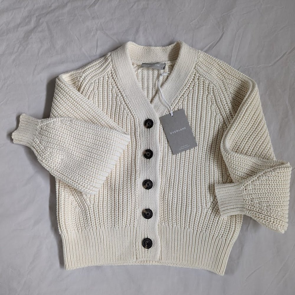 BNWT Everlane The Textured Cardigan - Small in Canvas
